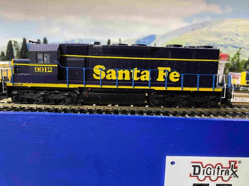 HO SD35 in Santa Fe #9912 for Ray DeWeese. 